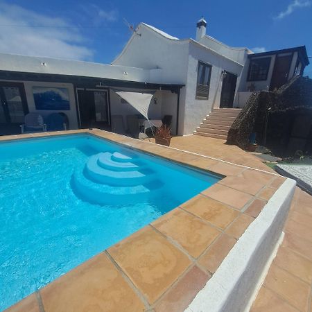 Tipica Lanzarote House Only Adults Bed & Breakfast Tías Екстериор снимка