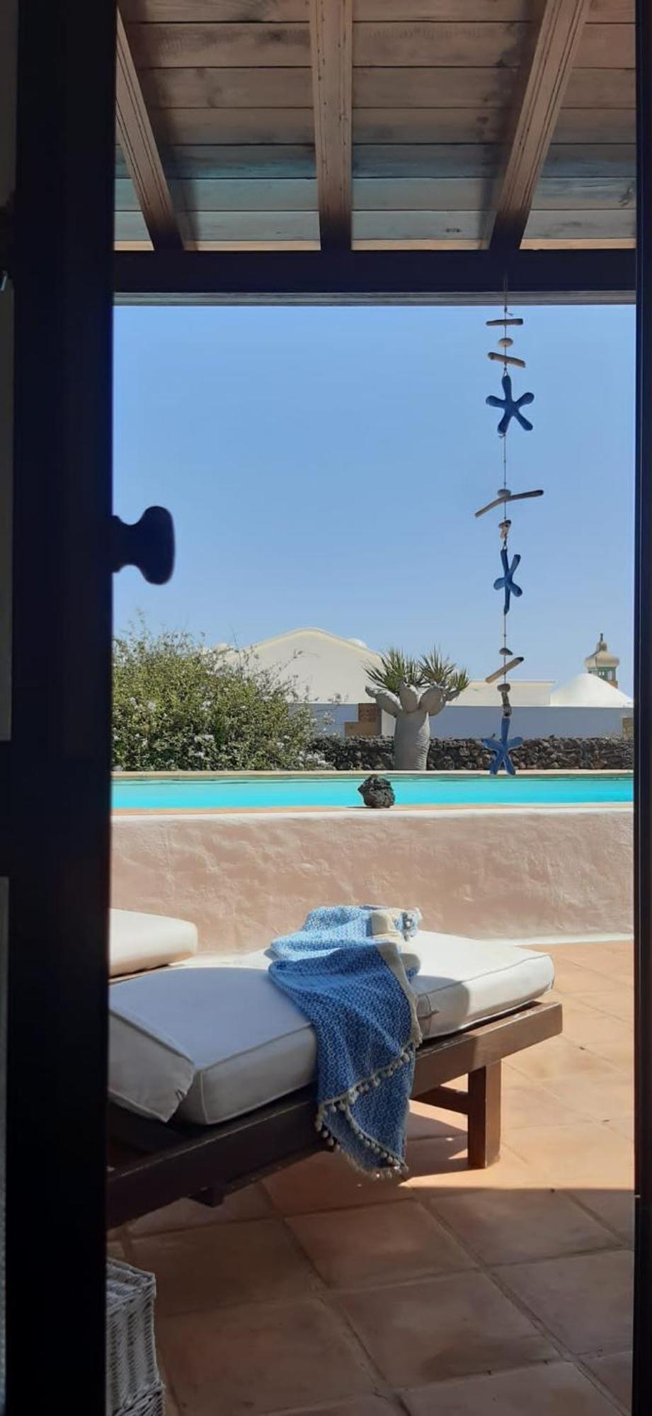 Tipica Lanzarote House Only Adults Bed & Breakfast Tías Екстериор снимка